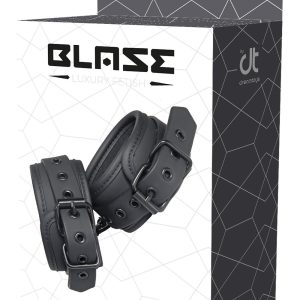 Czarne stylowe mankiety na kostki Blaze