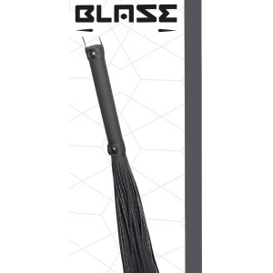 Czarny flogger ze skórzanymi sznurkami Blaze