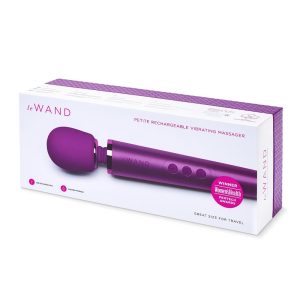 LE WAND PETITE RECHARGEABLE VIBRATING MASSAGER CHERRY